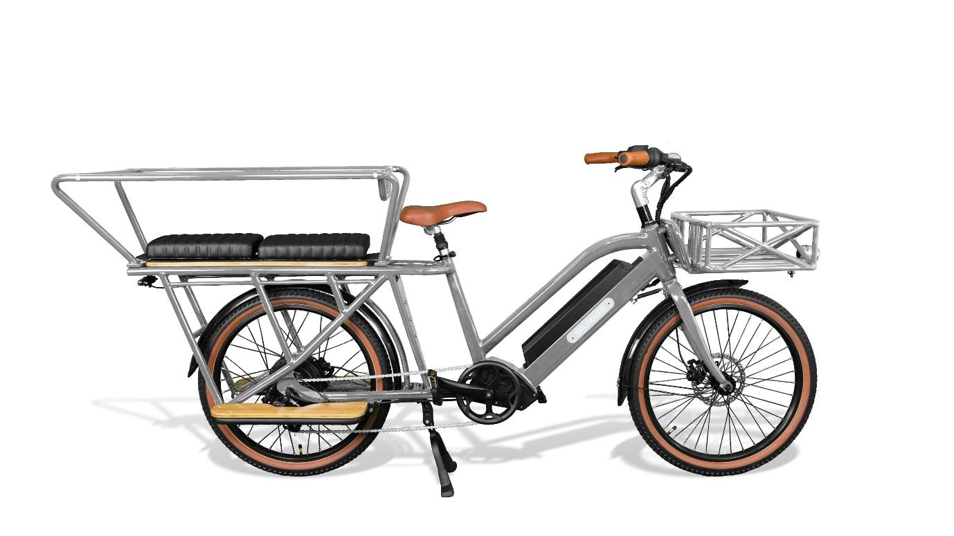 Un vélo longtail gris Nebula de chez Brumaire